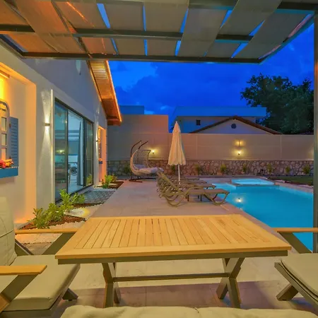 Ader Doga Villalari 7 Villa Zikirciler