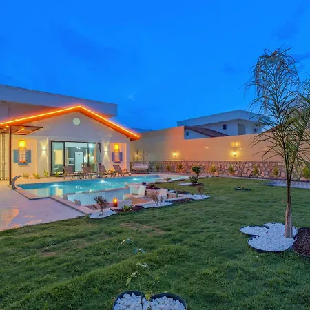 Ader Doga Villalari 7 Villa Zikirciler