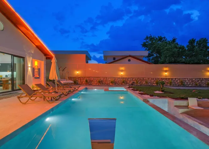 Vilă Ader Doga Villalari 7 *